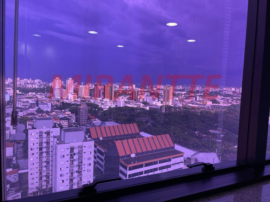 Conjunto comercial em Santana