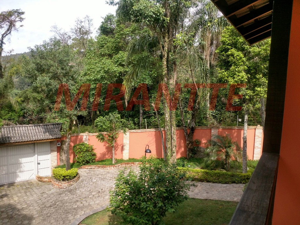 Sobrado de 280m² com 3 quartos em Serra da Cantareira