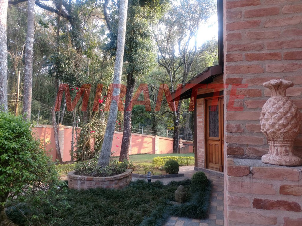 Sobrado de 280m² com 3 quartos em Serra da Cantareira