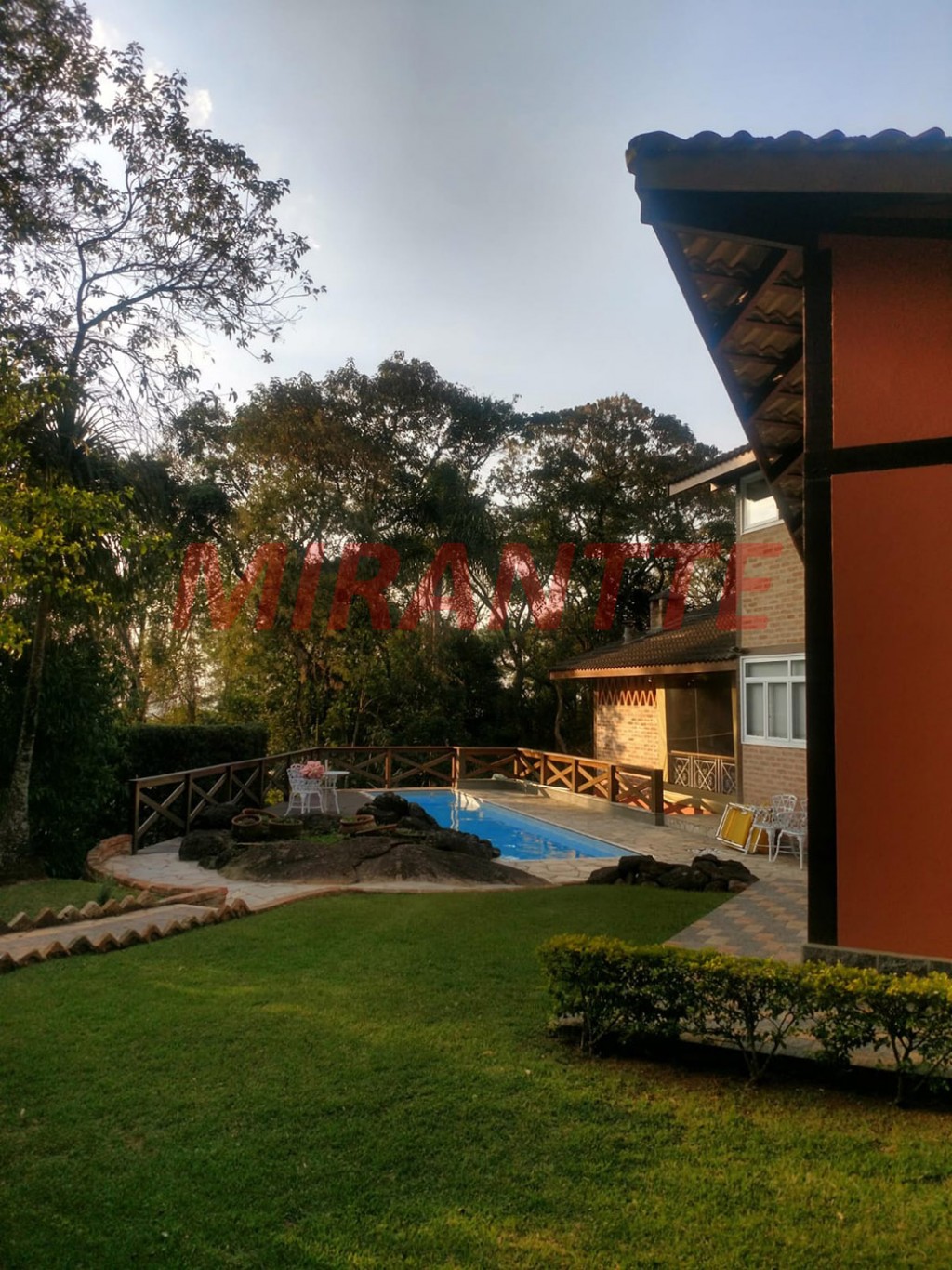 Sobrado de 280m² com 3 quartos em Serra da Cantareira