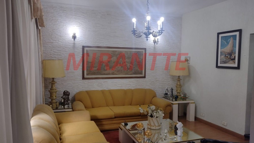 Sobrado de 190m² com 4 quartos em Jardim França