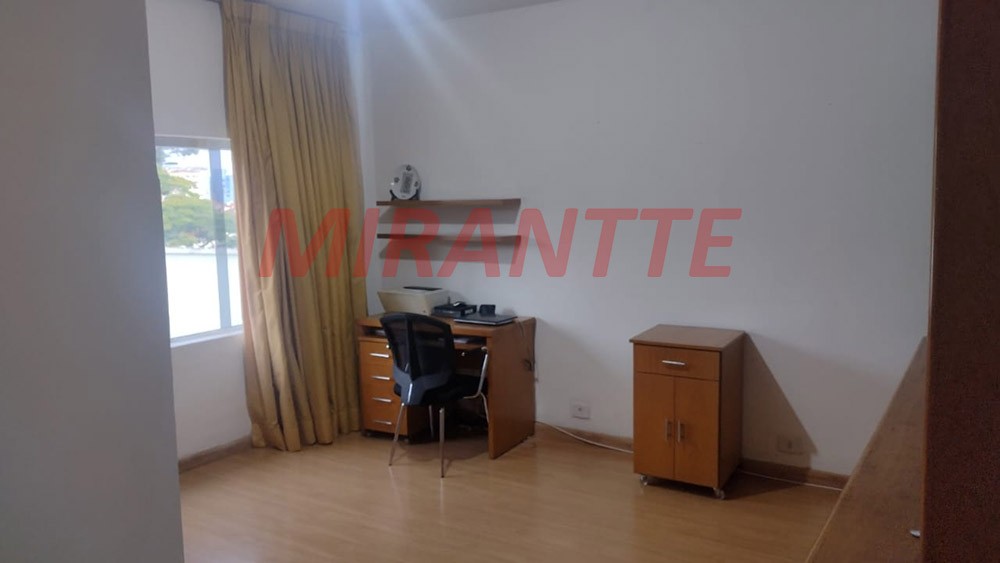 Sobrado de 190m² com 4 quartos em Jardim França