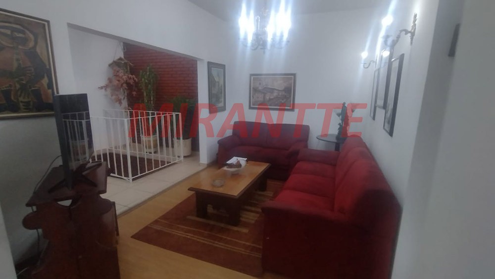 Sobrado de 190m² com 4 quartos em Jardim França