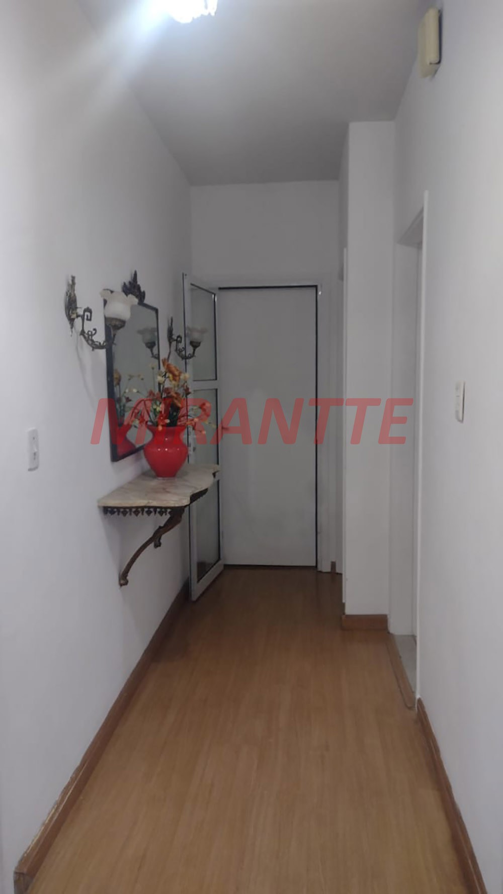Sobrado de 190m² com 4 quartos em Jardim França