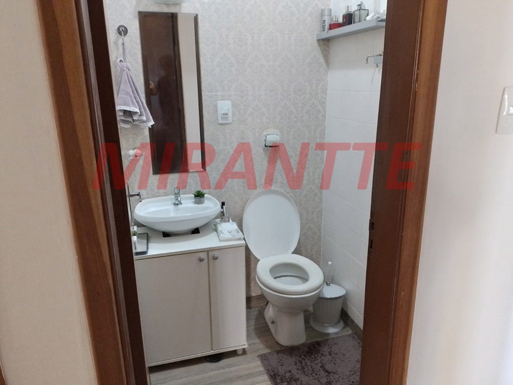 Sobrado de 140m² com 3 quartos em Santana