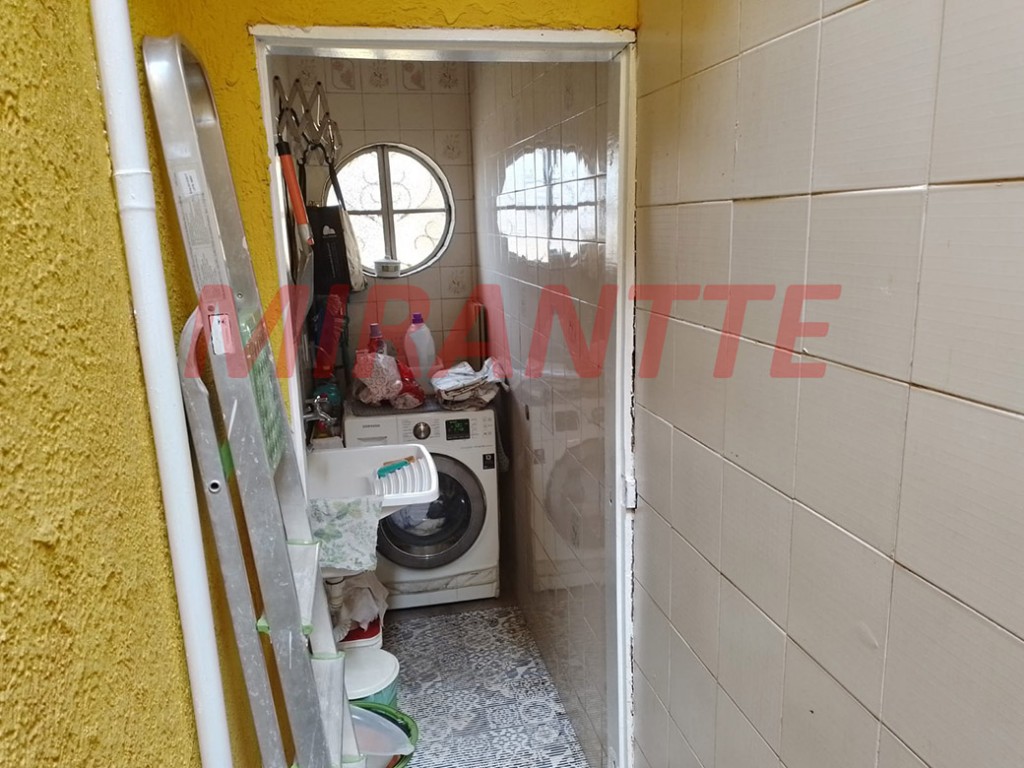 Sobrado de 140m² com 3 quartos em Santana