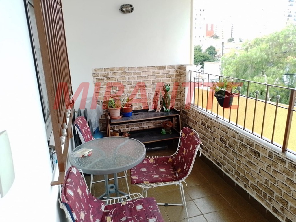 Sobrado de 140m² com 3 quartos em Santana