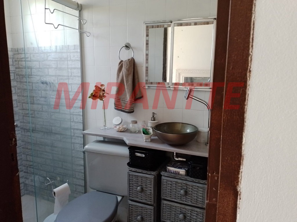Sobrado de 140m² com 3 quartos em Santana