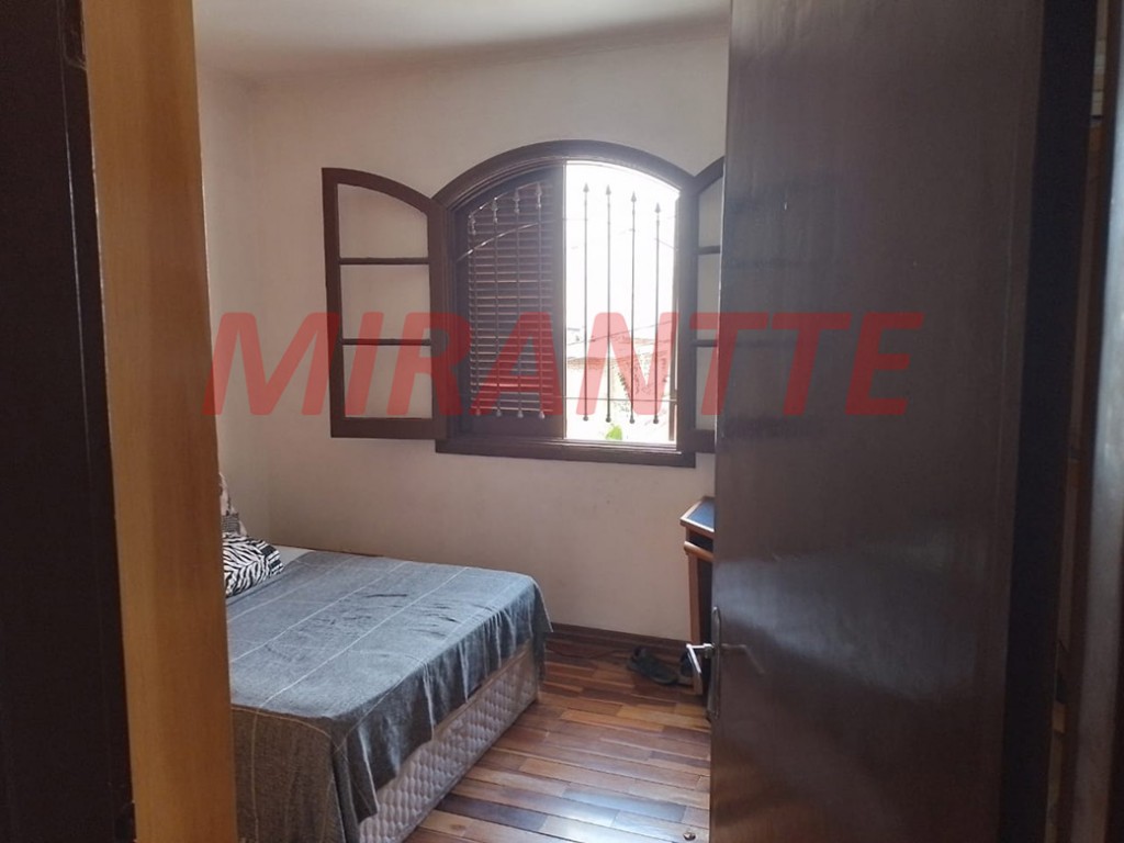 Sobrado de 140m² com 3 quartos em Santana