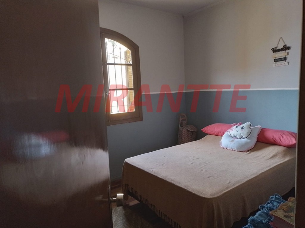 Sobrado de 140m² com 3 quartos em Santana