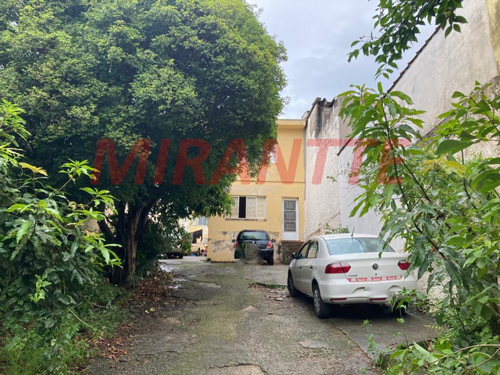 Terreno de 750m² em Imirim