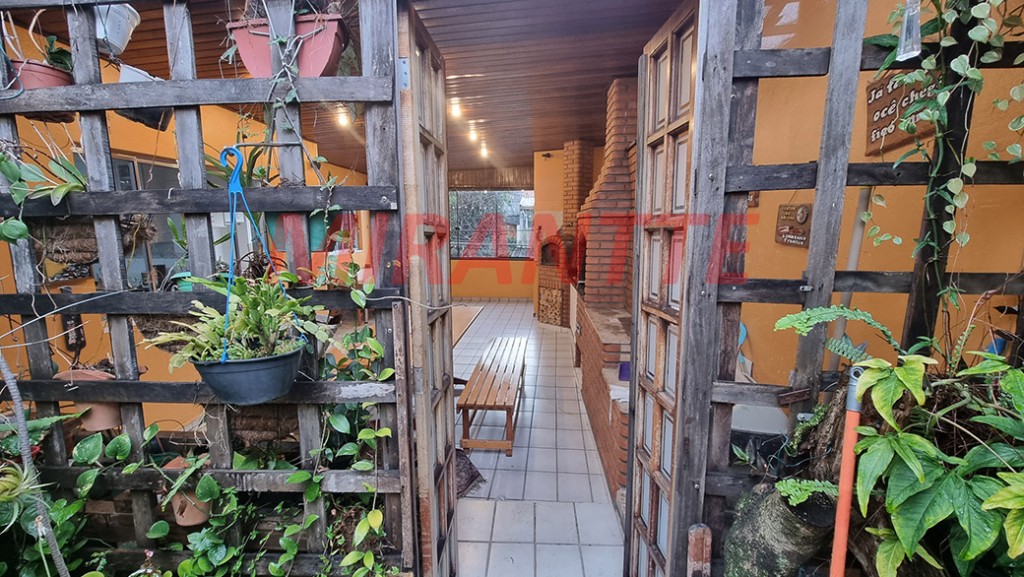 Sobrado de 280m² com 3 quartos em Vila Rosa