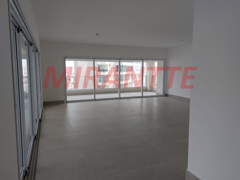 Apartamento de 255m² com 4 quartos em Santana