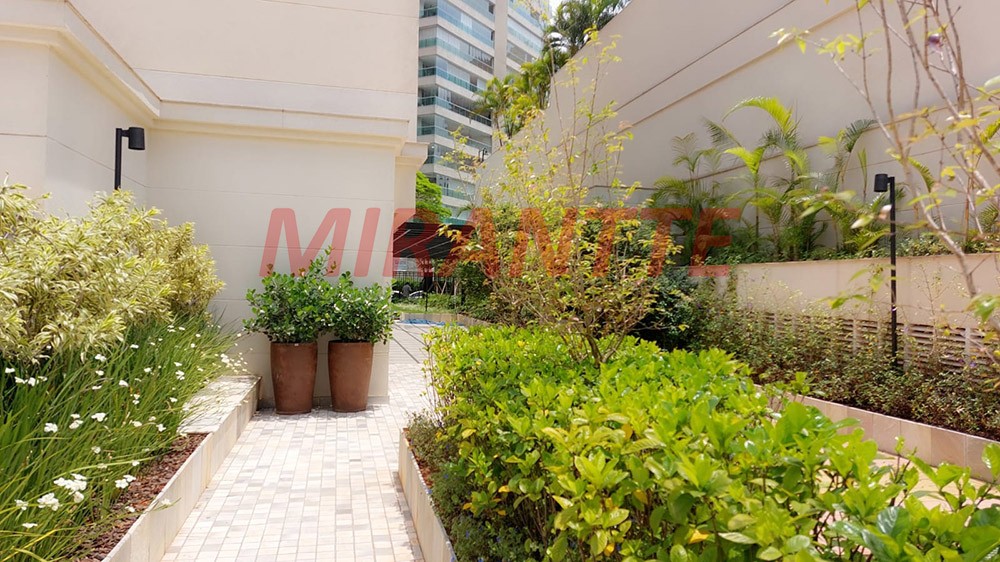 Apartamento de 255m² com 4 quartos em Santana