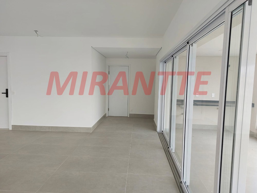 Apartamento de 255m² com 4 quartos em Santana