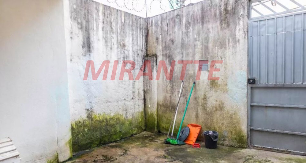 Sobrado de 207m² com 2 quartos em Vila Nova Mazzei