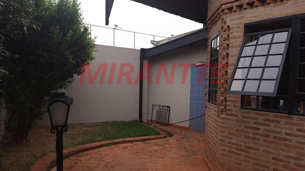 Sobrado de 200m² com 3 quartos em Anhanguera