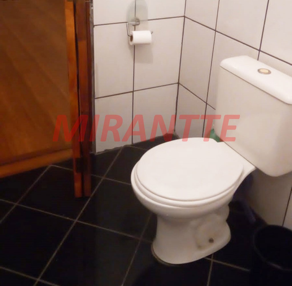 Sobrado de 160m² com 3 quartos em Jardim Flor da Montanha