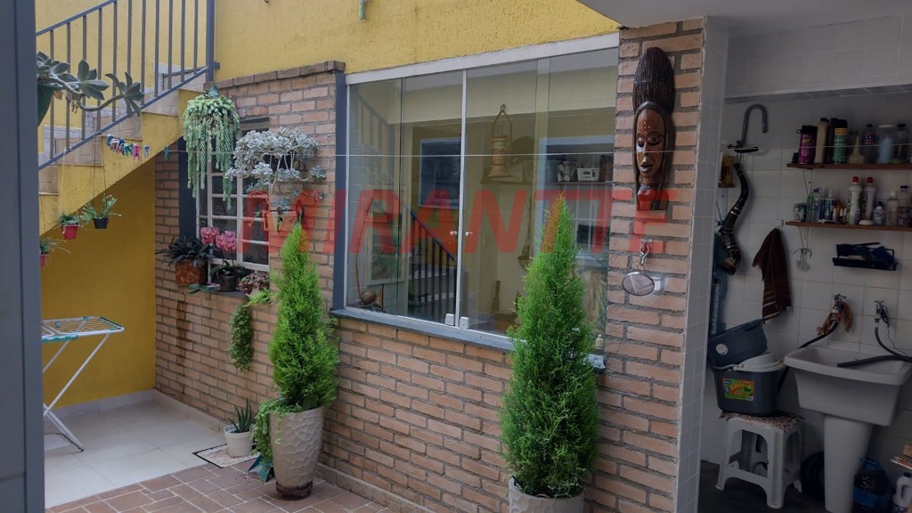 Sobrado de 108m² com 3 quartos em Vila Irmaos Arnoni