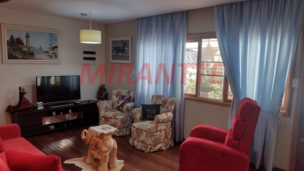 Sobrado de 108m² com 3 quartos em Vila Irmaos Arnoni