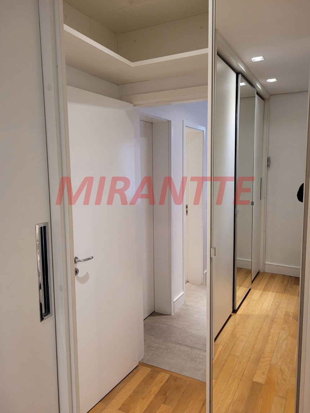 Apartamento de 33m² com 2 quartos em Jardim Ampliacao