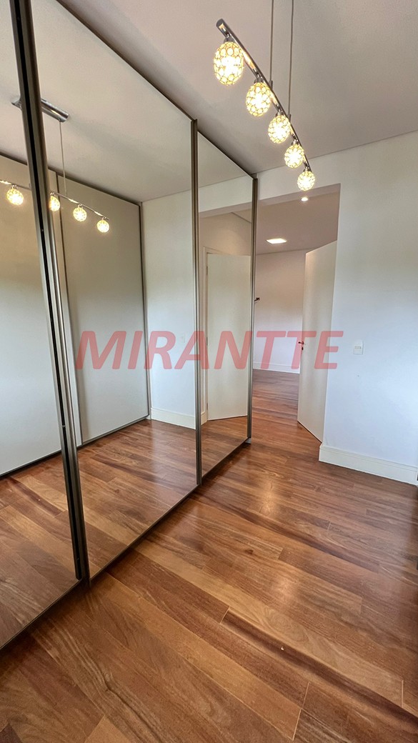 Apartamento de 270m² com 3 quartos em Jardim Floresta