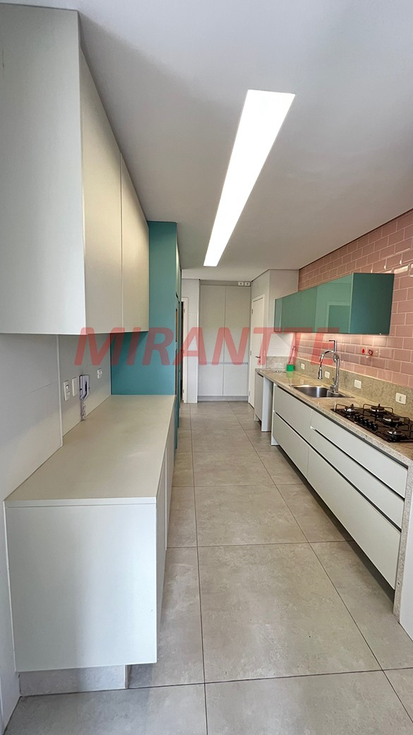 Apartamento de 270m² com 3 quartos em Jardim Floresta