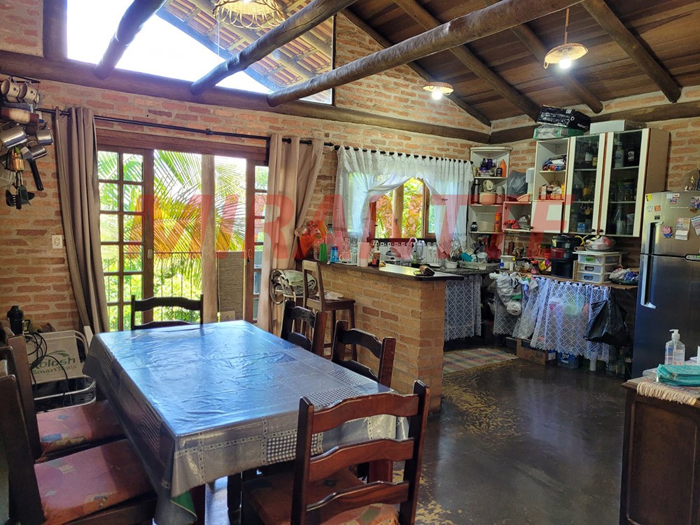 Casa terrea de 200m² com 2 quartos em Serra Da Cantareira