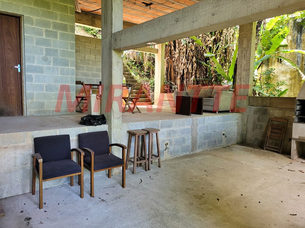 Casa terrea de 200m² com 2 quartos em Serra Da Cantareira