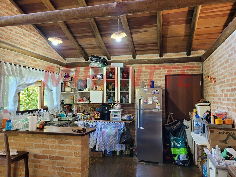 Casa terrea de 200m² com 2 quartos em Serra Da Cantareira