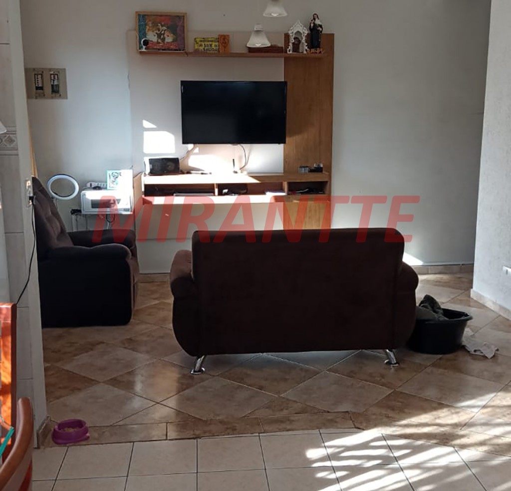 Sobrado de 121m² com 2 quartos em Jardim Peri