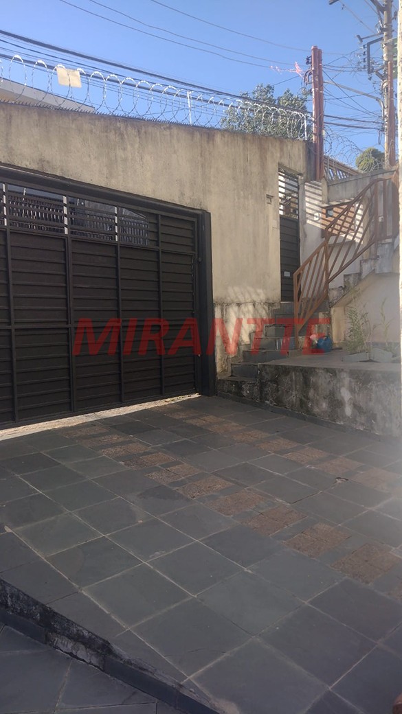 Sobrado de 121m² com 2 quartos em Jardim Peri