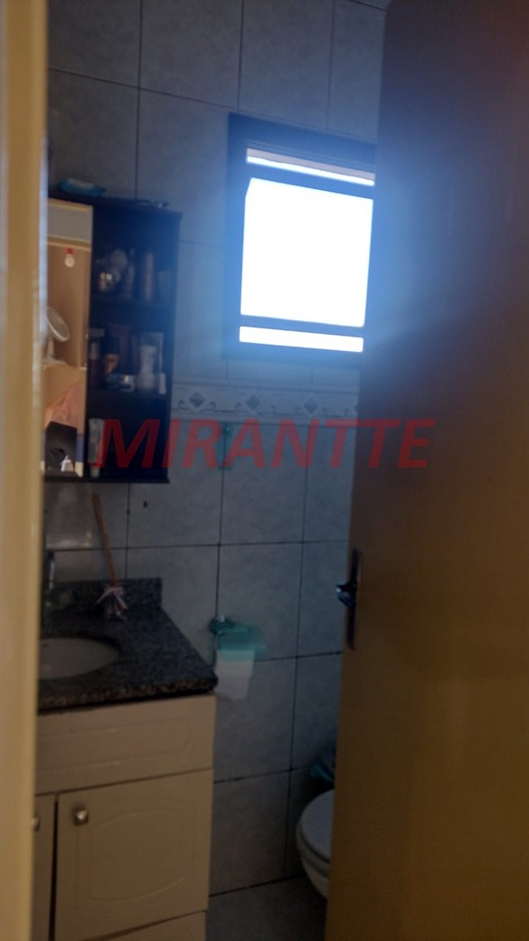 Sobrado de 121m² com 2 quartos em Jardim Peri