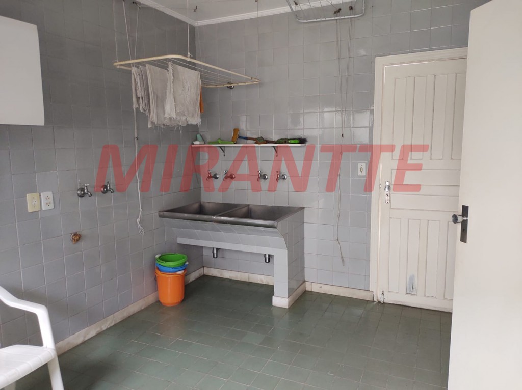 Sobrado de 538m² com 7 quartos em Vila Nova Conceição