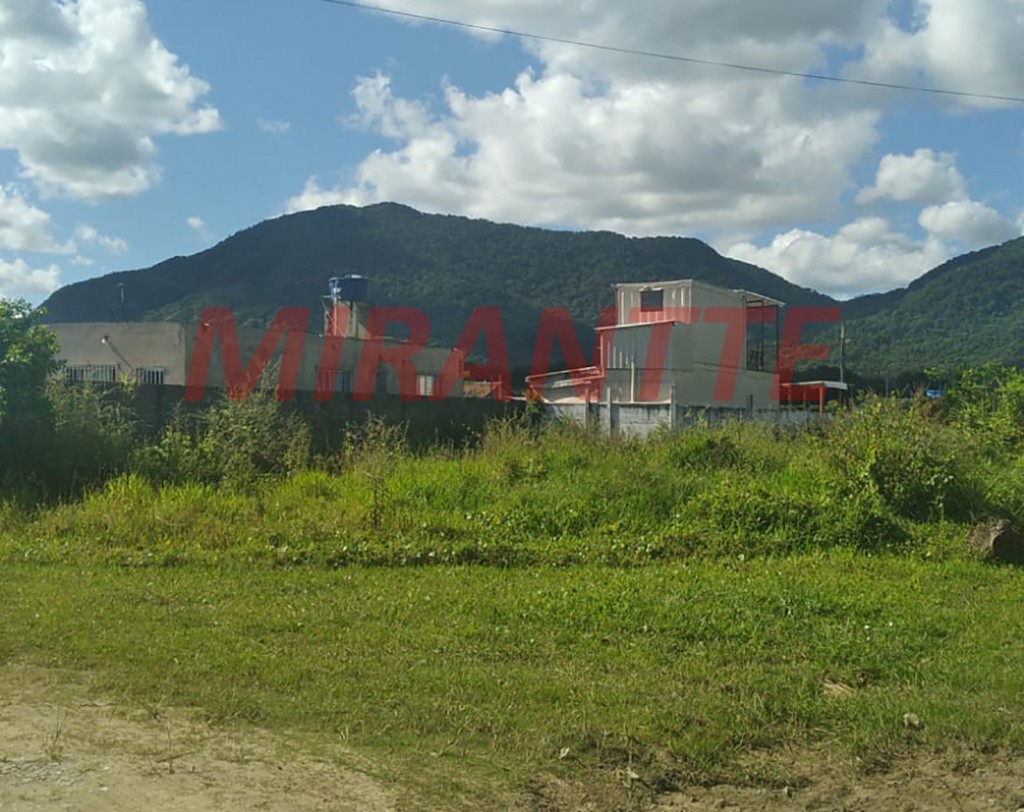 Terreno de 168m² em Centro
