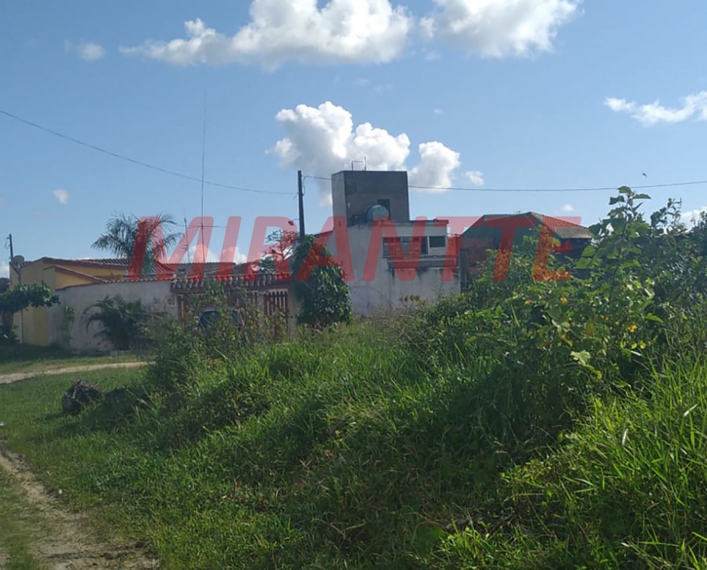 Terreno de 168m² em Centro
