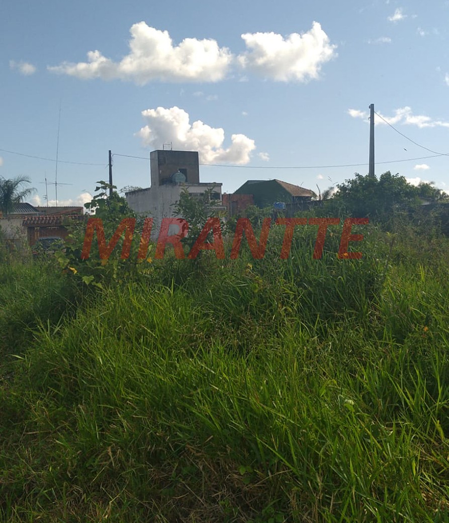 Terreno de 168m² em Centro