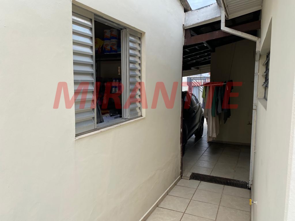 Casa terrea com 2 quartos em Santana