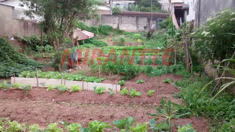 Terreno de 484m² em Vila Rosa