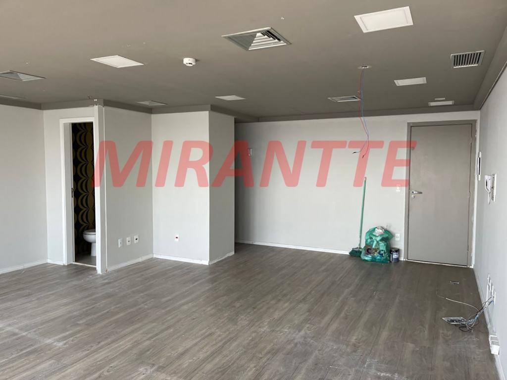 Conjunto comercial de 40m² em Santa Cecilia