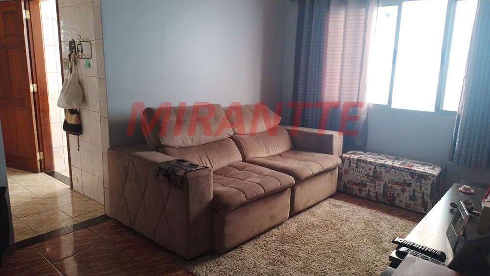 Casa terrea com 4 quartos em Vila Romero