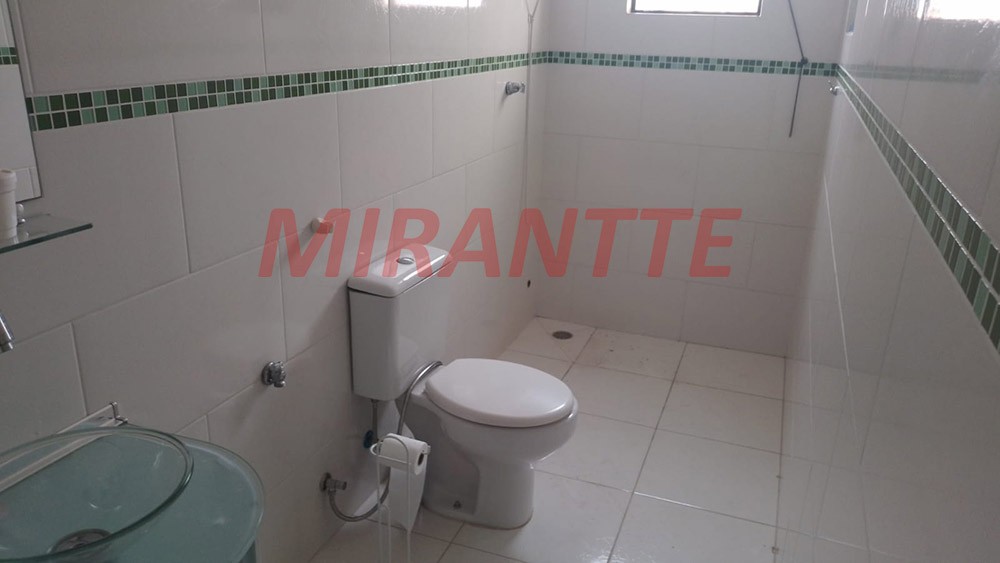 Casa terrea com 4 quartos em Vila Romero