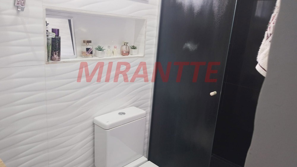 Casa terrea com 4 quartos em Vila Romero