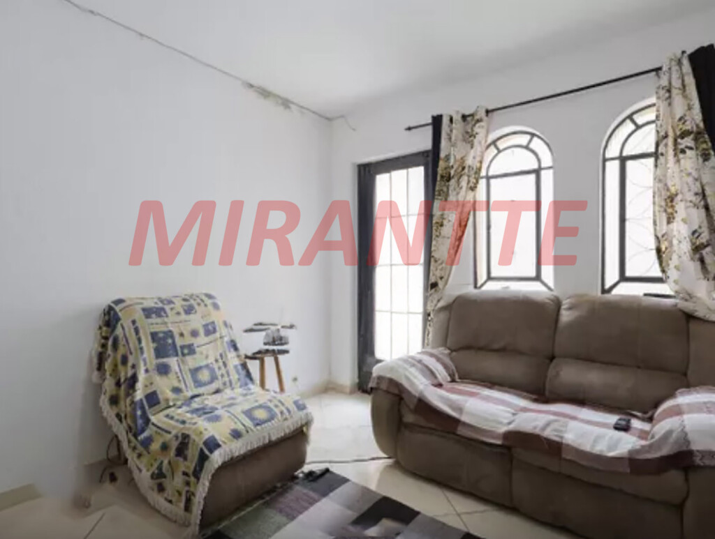 Sobrado de 119m² com 2 quartos em Chora Menino