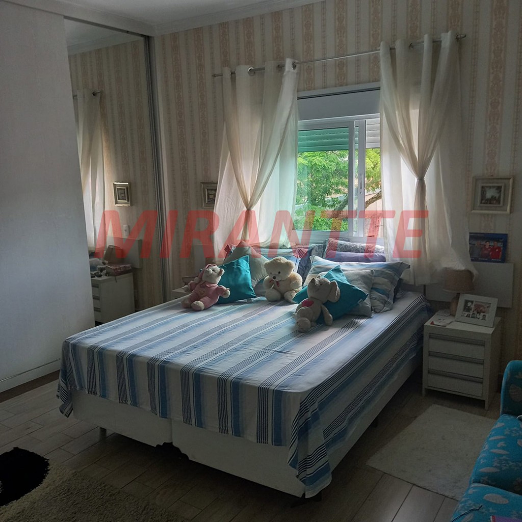 Sobrado de 140m² com 3 quartos em Tremembe