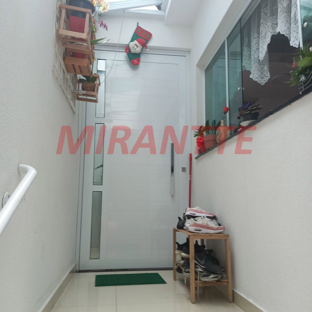 Sobrado de 140m² com 3 quartos em Tremembe