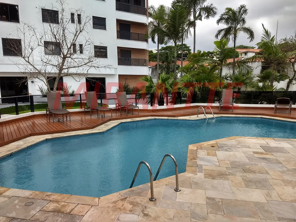 Apartamento com 4 quartos em Alto de Pinheiros