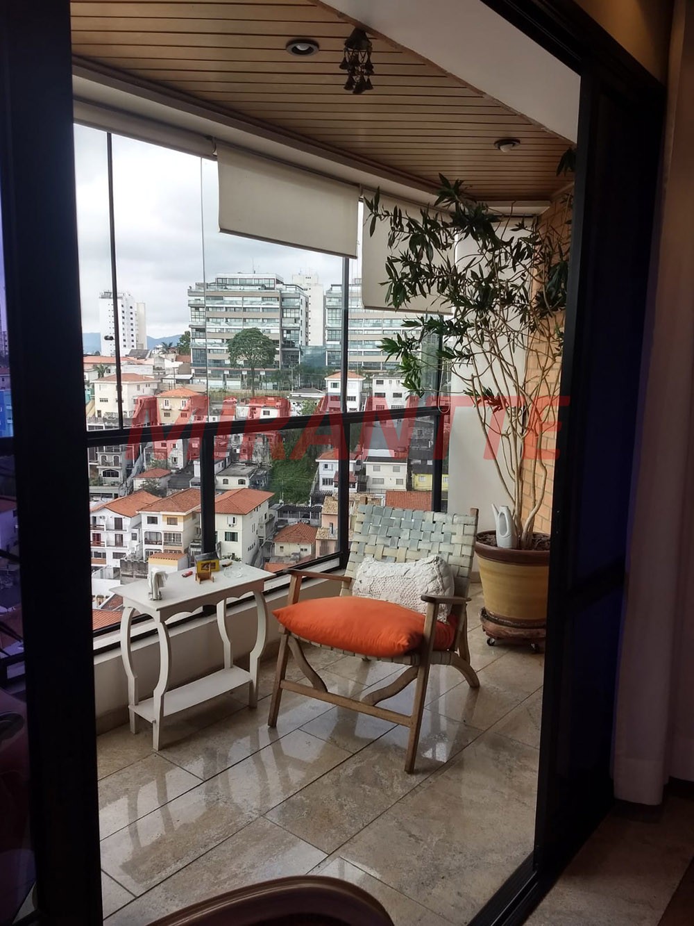 Apartamento com 4 quartos em Alto de Pinheiros