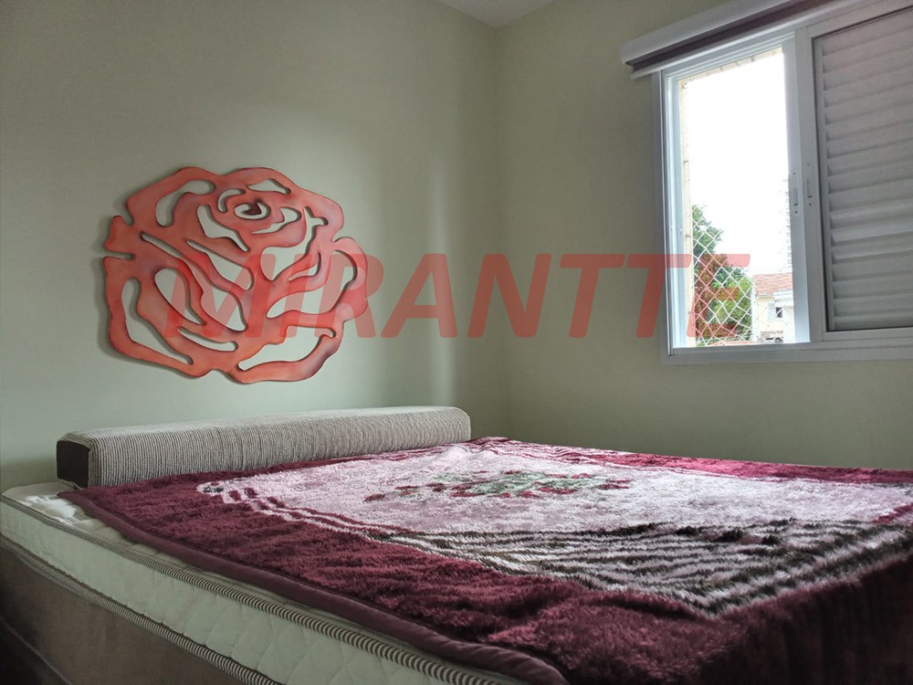 Apartamento de 92m² com 3 quartos em Água Fria