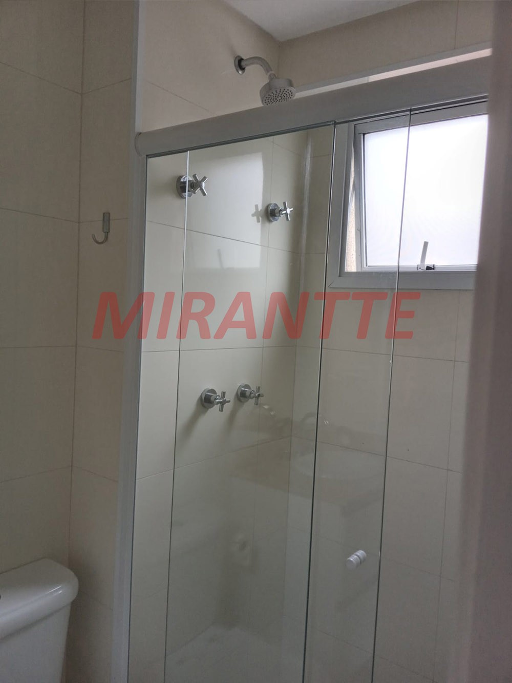 Apartamento de 92m² com 3 quartos em Água Fria